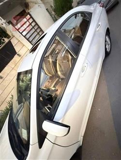 هیۆندای رێینا